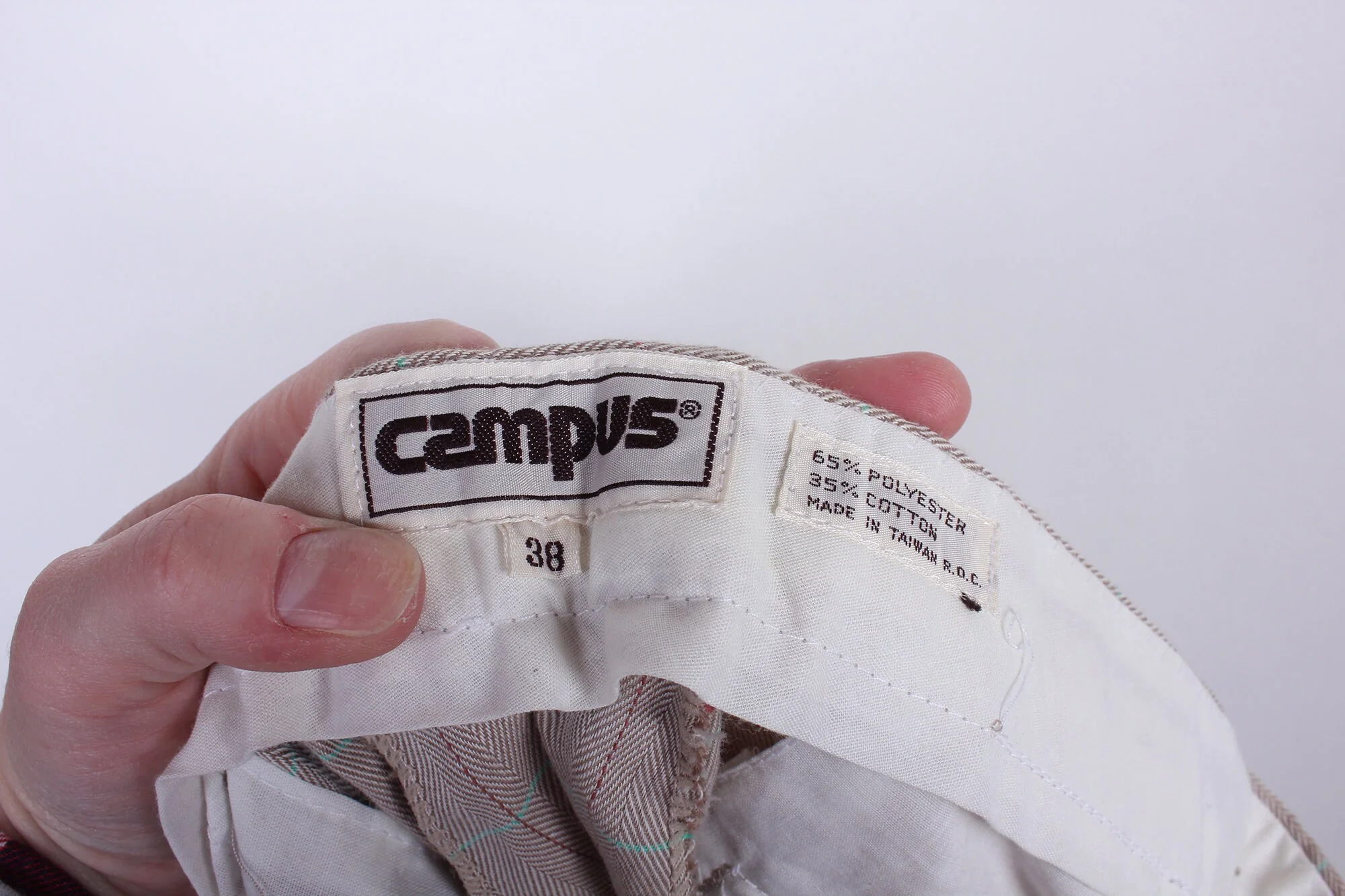 Vintage 80s Era Men's Plaid Short Summer Shorts Preppy Style - Image 2