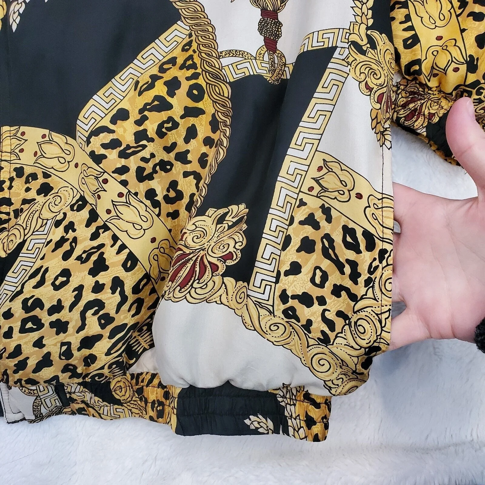 Vintage 80s Gold Chain and Leopard Print Silk Bomber Pockets Damask Sz Large - Image 5