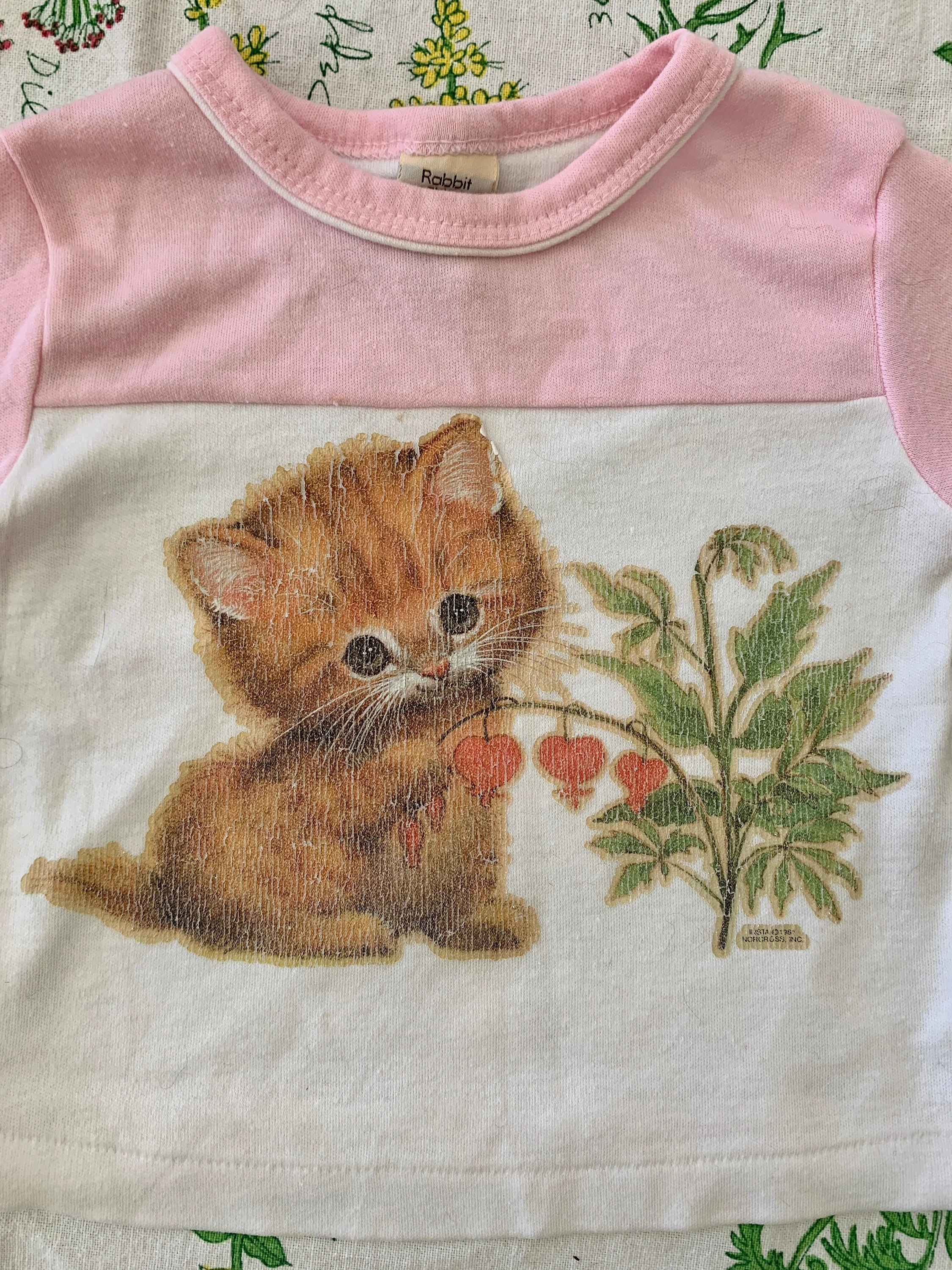Vintage 80s Kitten Bleeding Hearts Iron On Top Sz 18 Mos by Rabbit Skins - Image 2