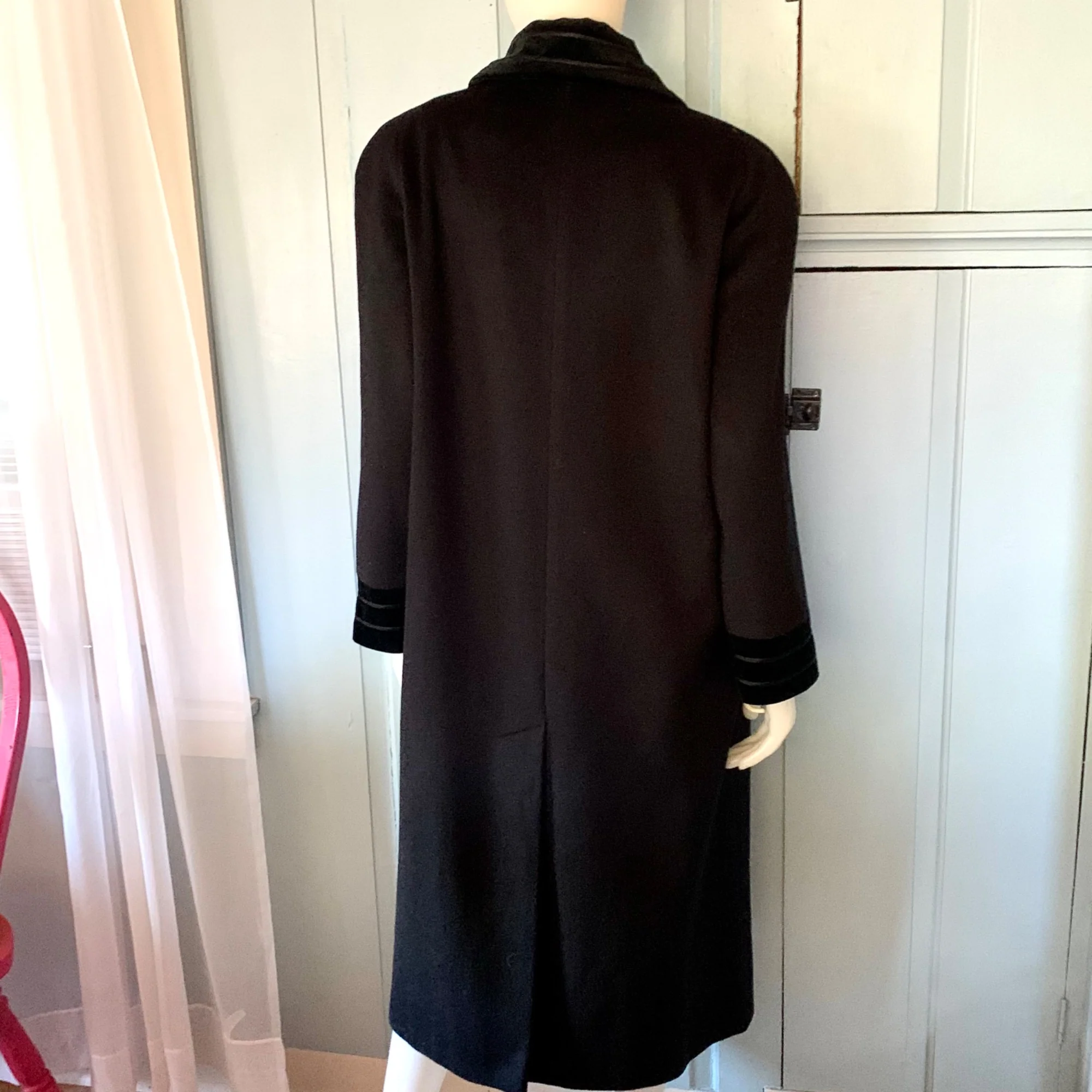 Vintage 80s Long Black Wool Coat Large Petite Evening Trench Velvet Trim by Alorna by Forstmann - Image 11