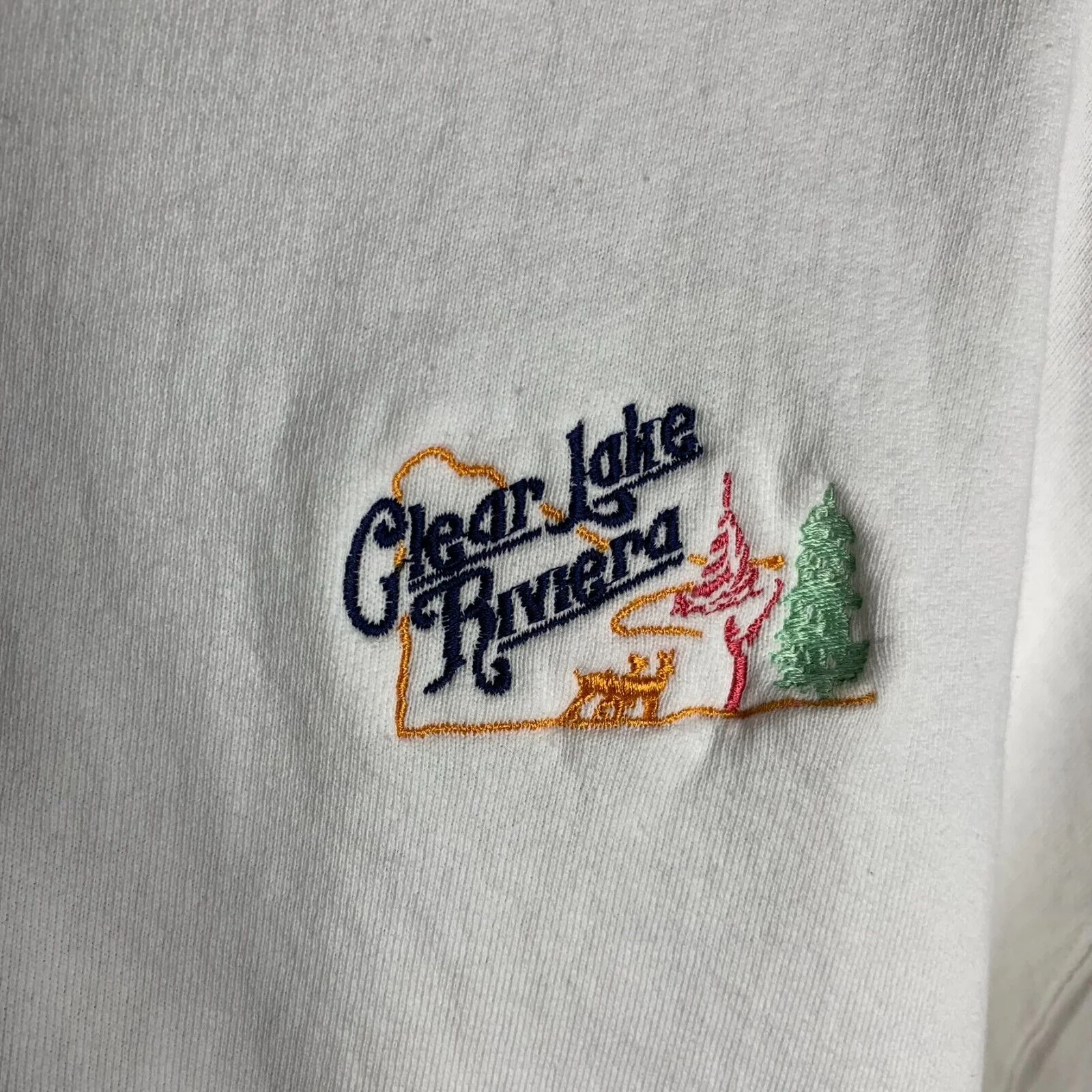 Vintage 80s Mens Clear Lake Riviera Sweatshirt Xl White Crewneck Embroidered by Fruit Of The Loom - Image 3