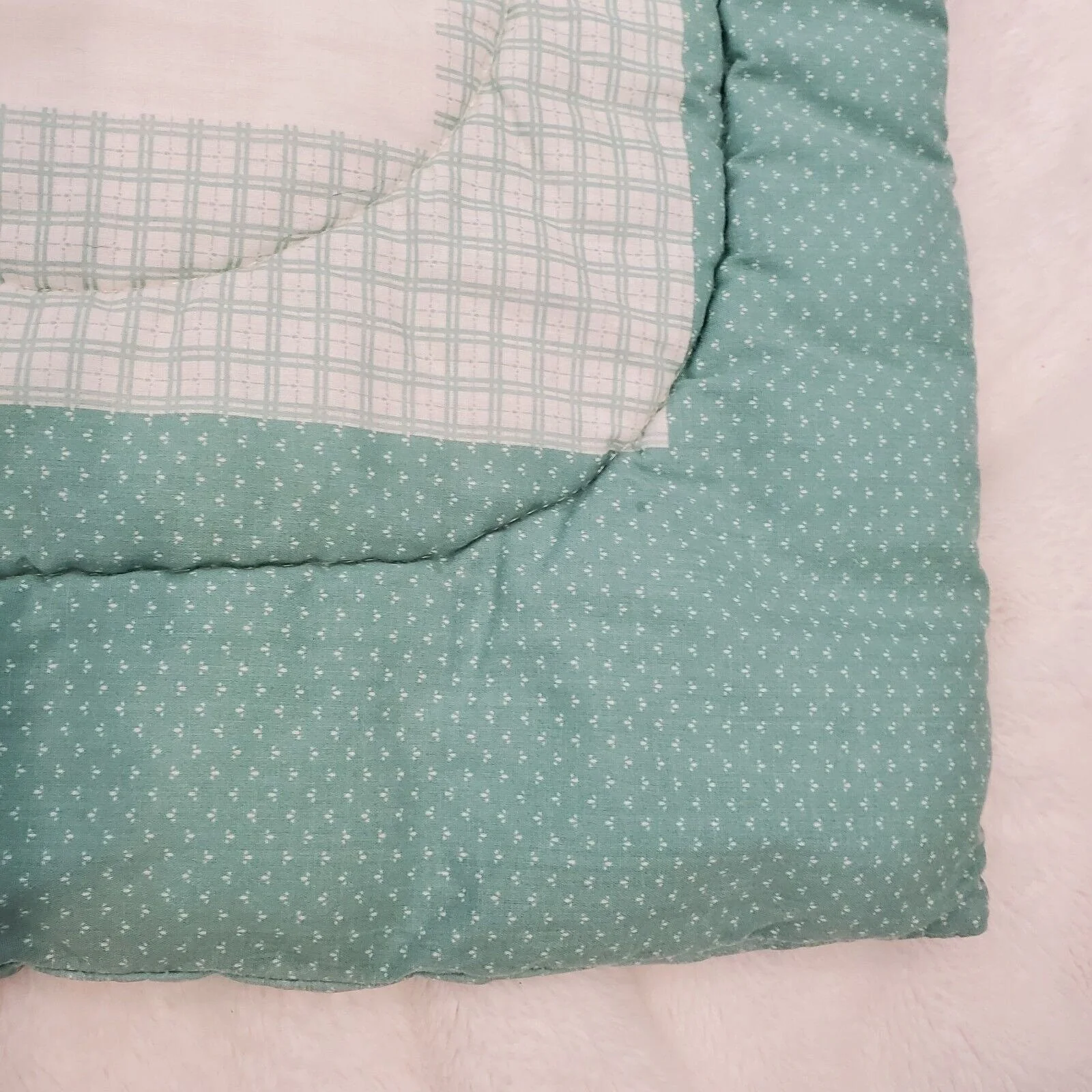 Vintage 80s Sage Green Teddy Bear Baby Crib Comforter Blanket Double Sided - Image 5