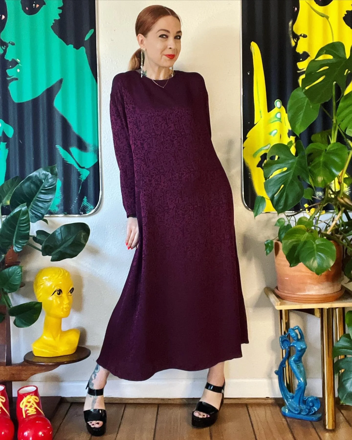 Vintage 80s Sangria Silk Graphic Embossed Caftan Dress by Lili Butler by Lili Butler - Image 9