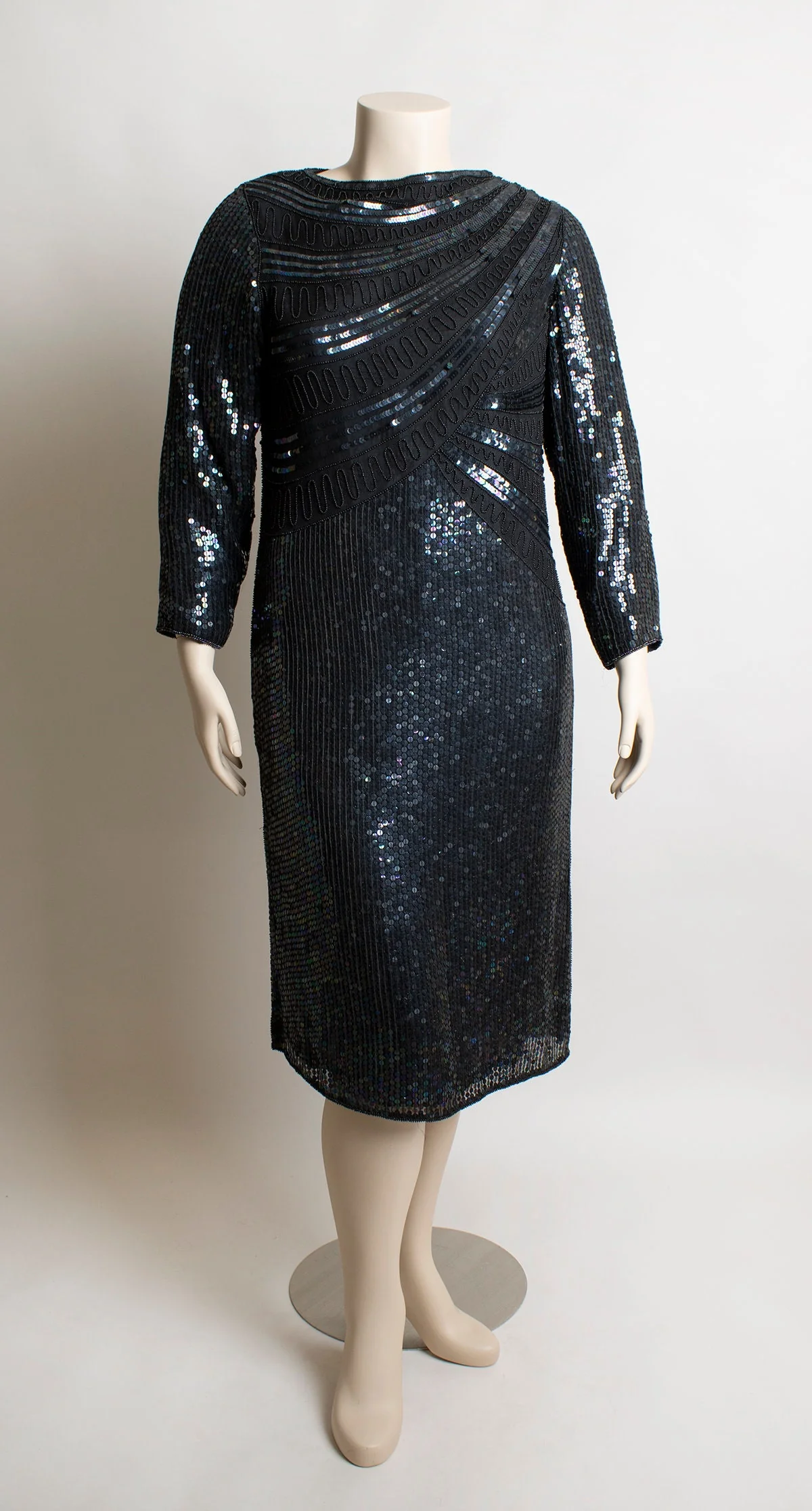 Vintage 80s Sequin Black Silk Glam Formal Evening Party Fully Sequined and Beaded Iridescent Sparkly Dress Large - Image 3