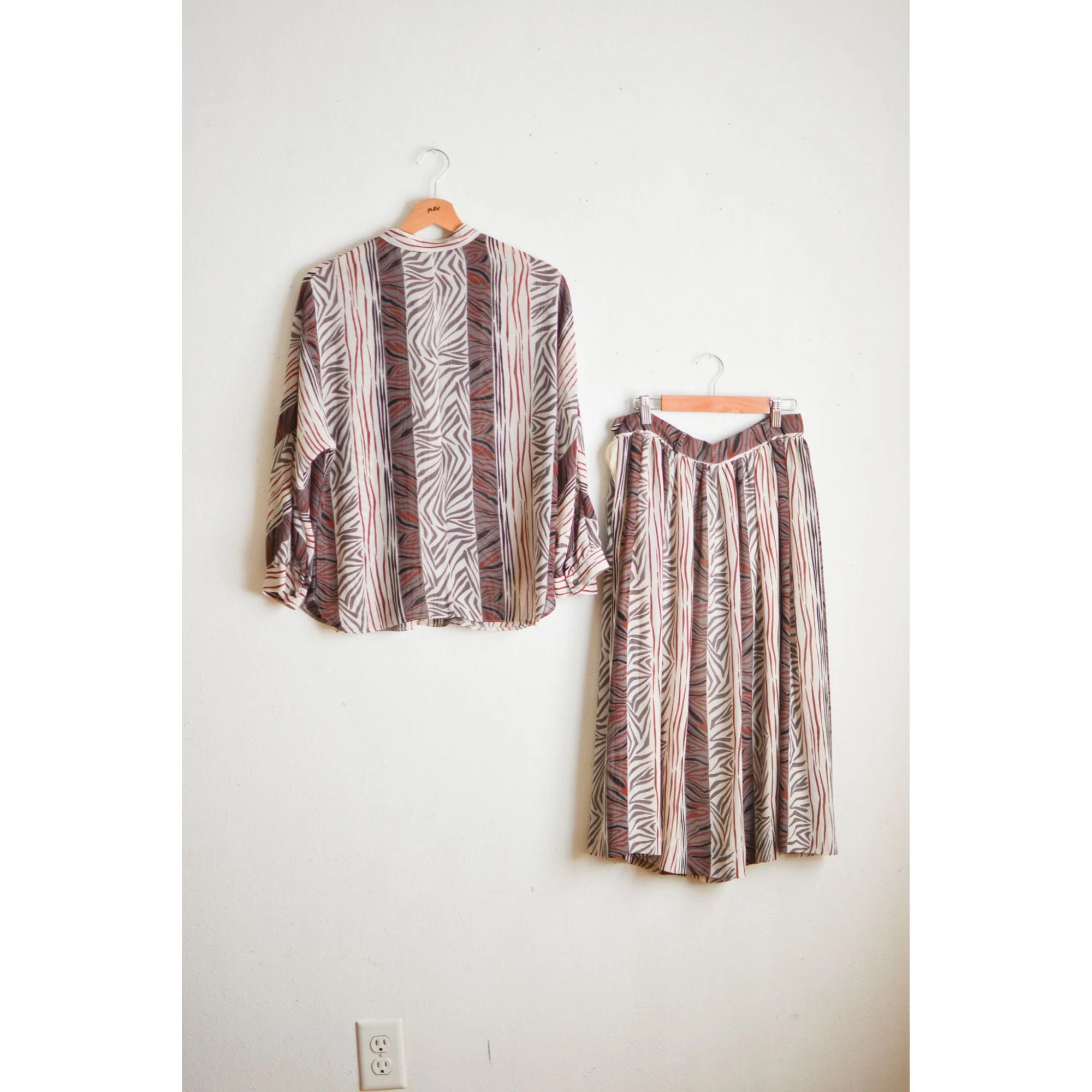 Vintage 80s Set Skirt Sheer Top Buttoned Down Desert Hues Striped Animal Print Size Small by Campus Casual - Image 2