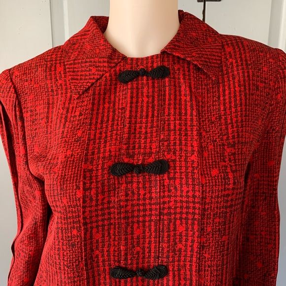 Vintage 80s Silk Dress Tailored Box Pleat Frog Detail by Helga - Image 5