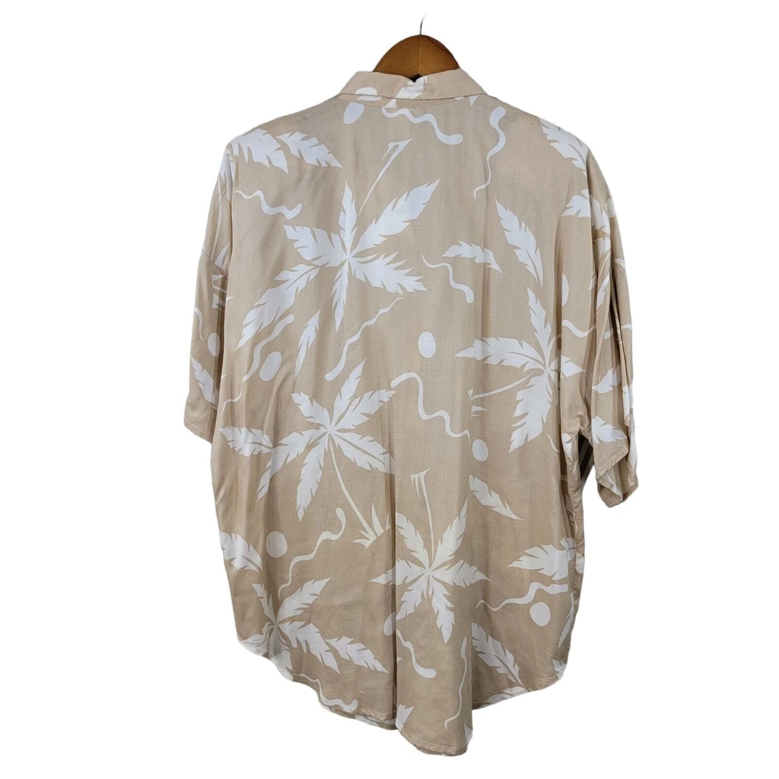 Vintage 80s Tropical Top Size Large Button Up Shirt Blouse Tan Womens - Image 4
