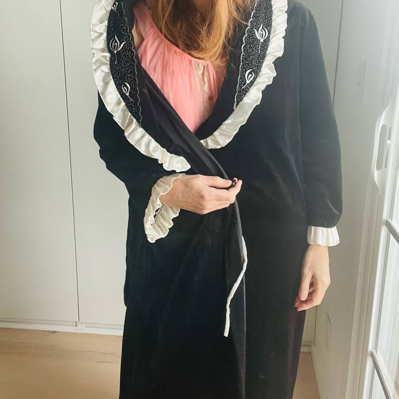 Vintage 80s Velvet Robe Black/cream Ruffle Wrap Loungewear Gothic Pin Up Girl by Patricia Lane - Image 3