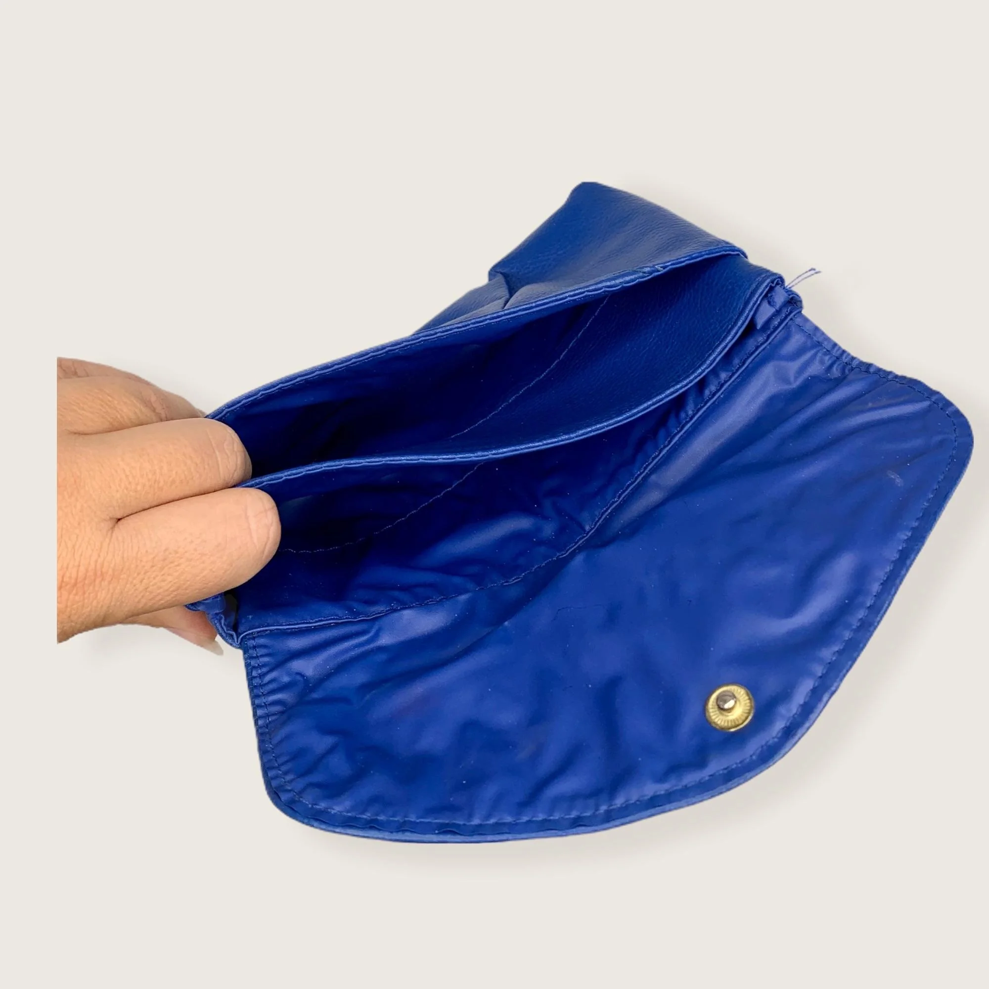Vintage 80s Victory Blue Pleated Clutch - Image 2