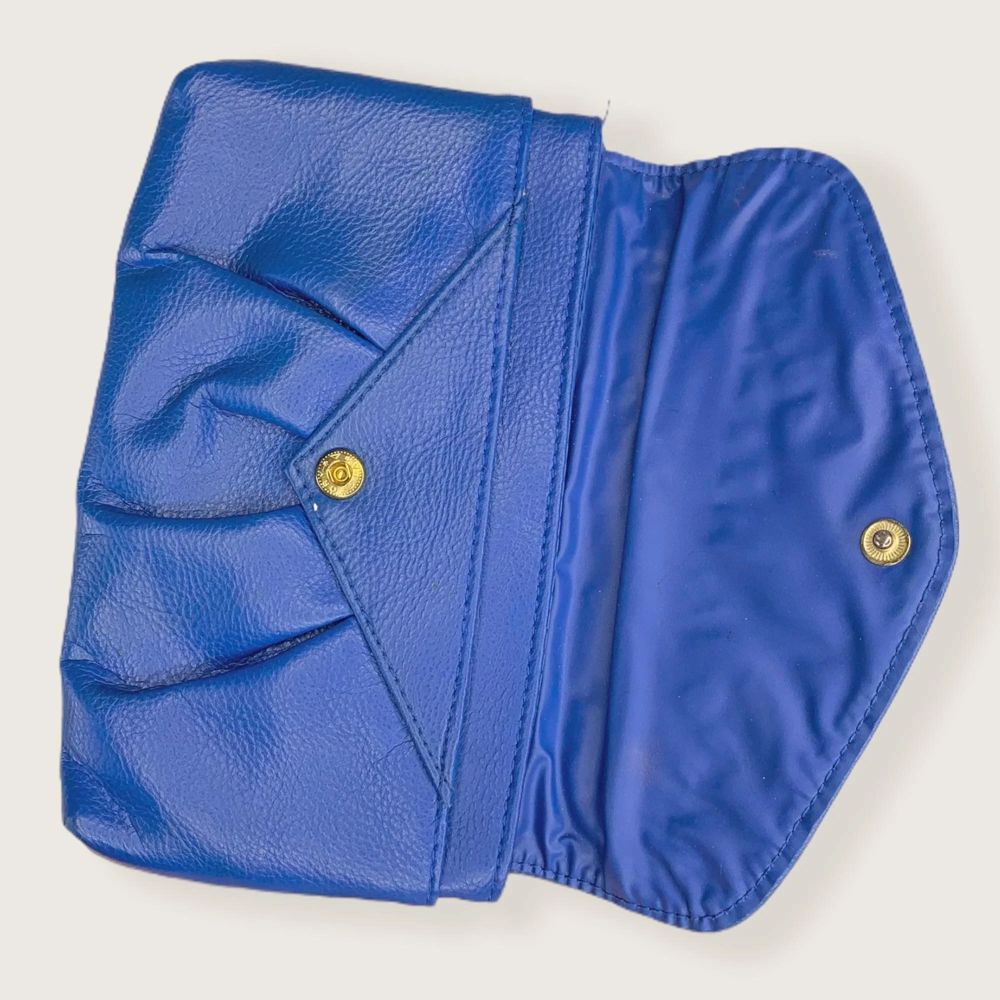 Vintage 80s Victory Blue Pleated Clutch - Image 4