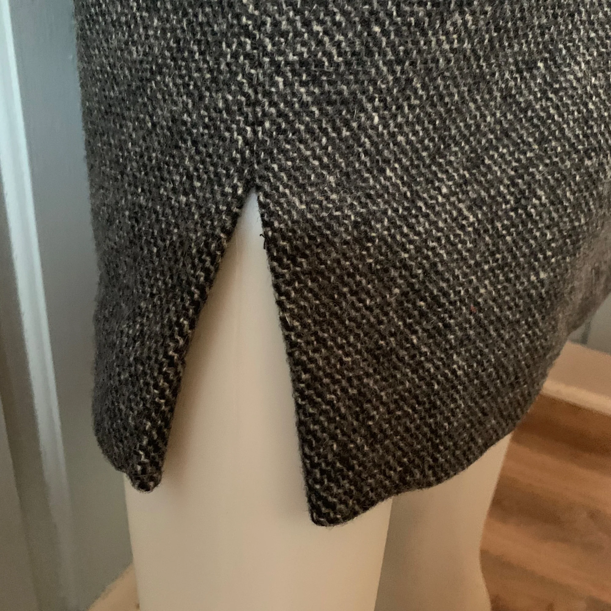 Vintage 80s Wool Tweed Coat Skirt Suit Size 14 Fits 10 Navy Gray A-Line Career - Image 13