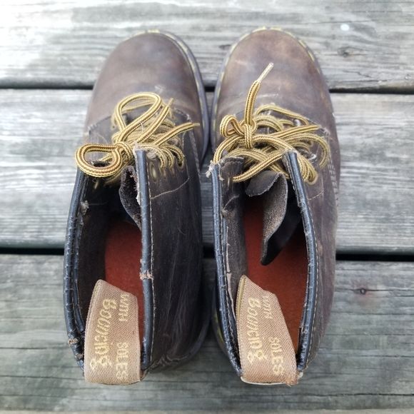 Vintage 90s 00s Dr. Martens 1460 Classic 8-Eye Brown Leather Combat Boots by Dr. Martens - Image 10