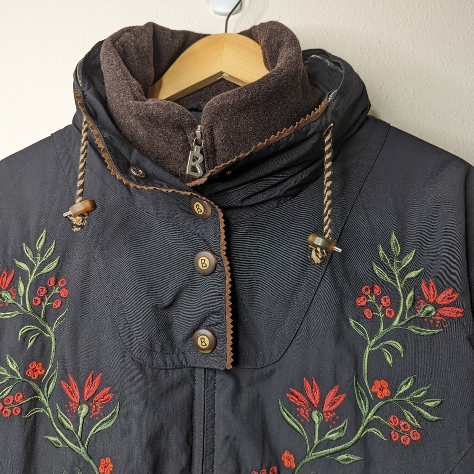 Vintage 90s 00s Embroidered Ski Coat Jacket Black Red M by Bogner - Image 3