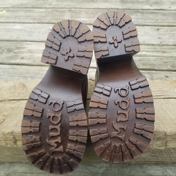 Vintage 90s 00s Mudd Brown Faux Vegan Leather Chunky Heel Platform Buckle Mules by Mudd - Image 7