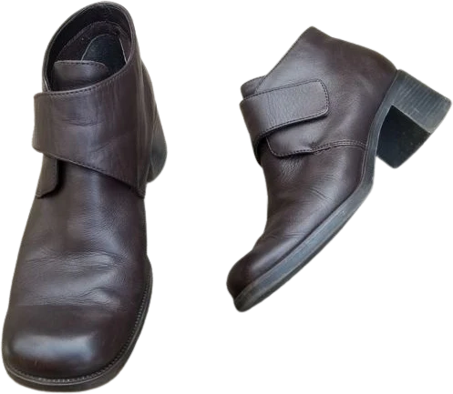 Vintage 90s 00s Square Toe Chunky Heel Leather Ankle Boots Booties