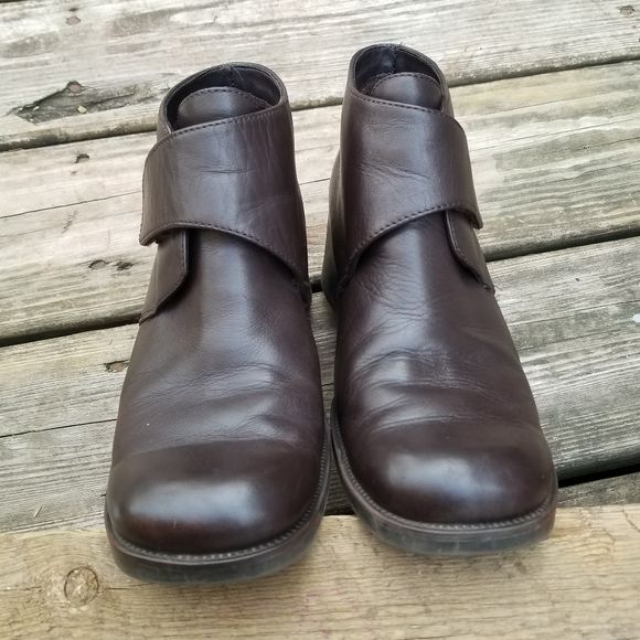 Vintage 90s 00s Square Toe Chunky Heel Leather Ankle Boots Booties - Image 4