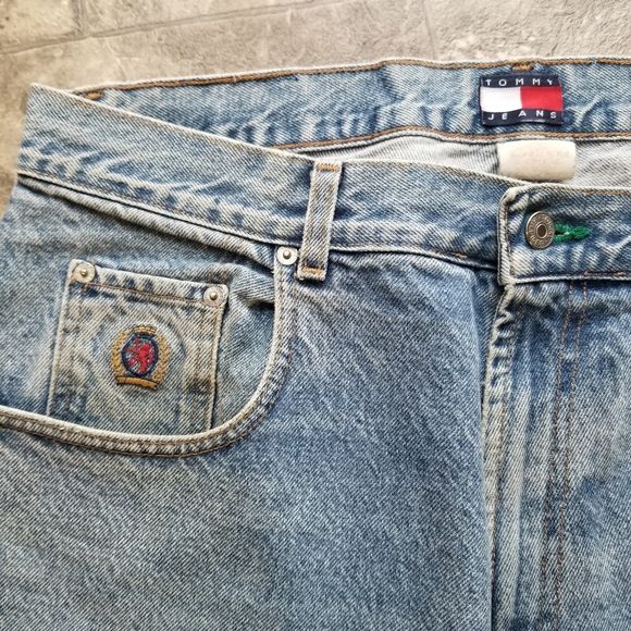Vintage 90s 00s Tommy Hilfiger High Rise Waisted Dad Boyfriend Jeans 34x32 by Tommy Hilfiger - Image 5