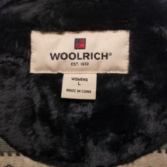 Vintage 90s 00s Woolrich Moose Stripe Acrylic Teddy Sweater Vest Woman's by Woolrich - Image 5