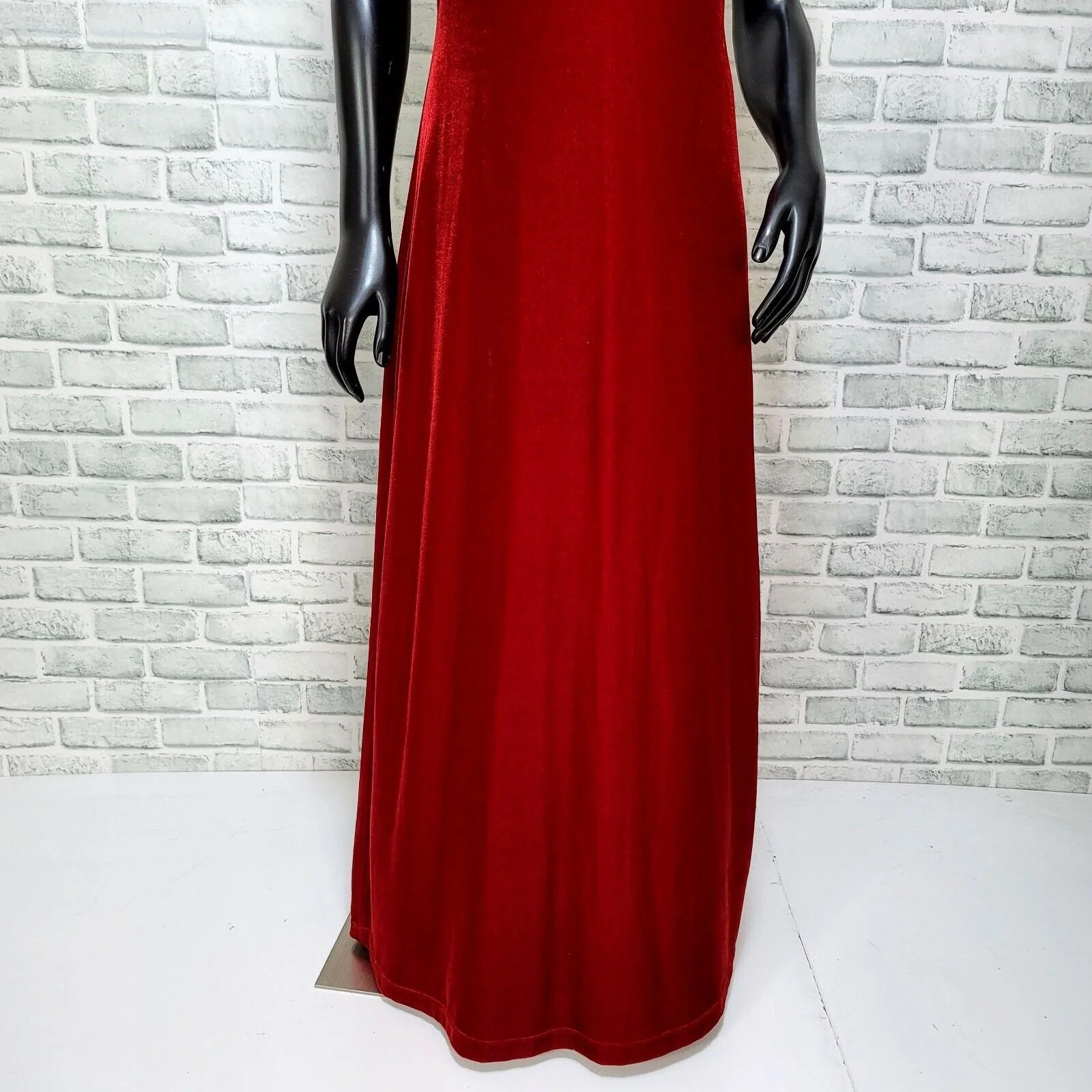 90s Red Velvet Mockneck Sleeveless Maxi Dress By  All That Jazz - Image 5