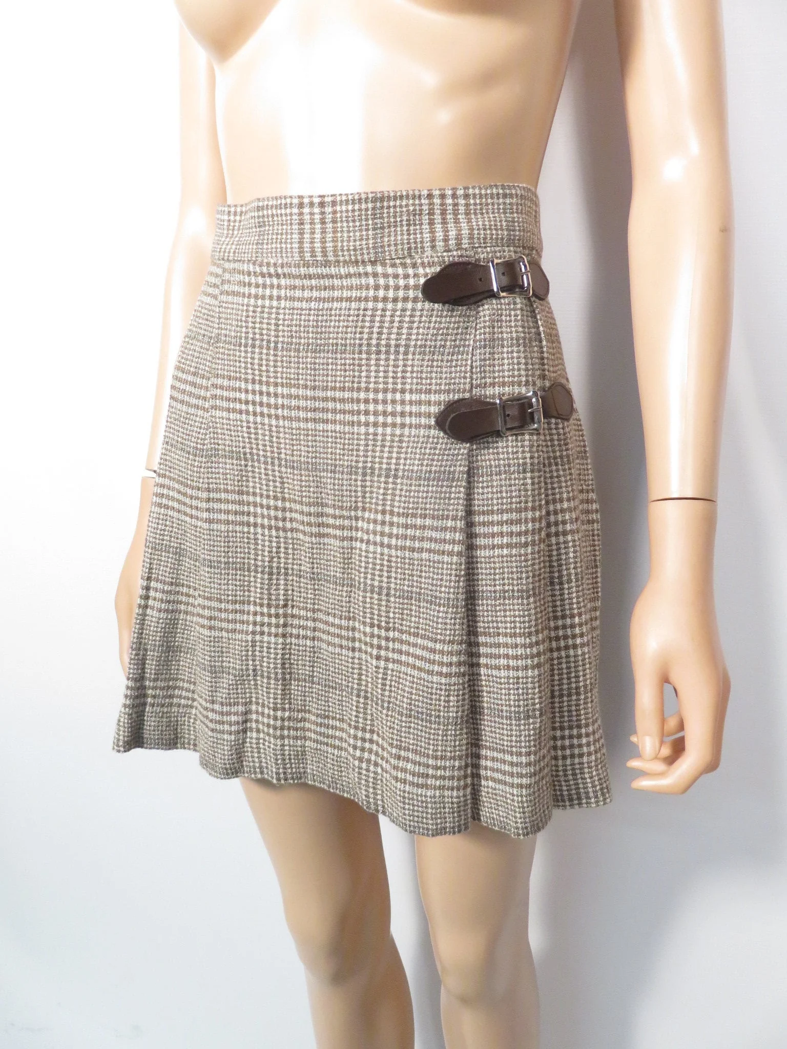 Vintage 90s Brown Plaid Pleated School Girl Mini Skirt by Christina - Image 5