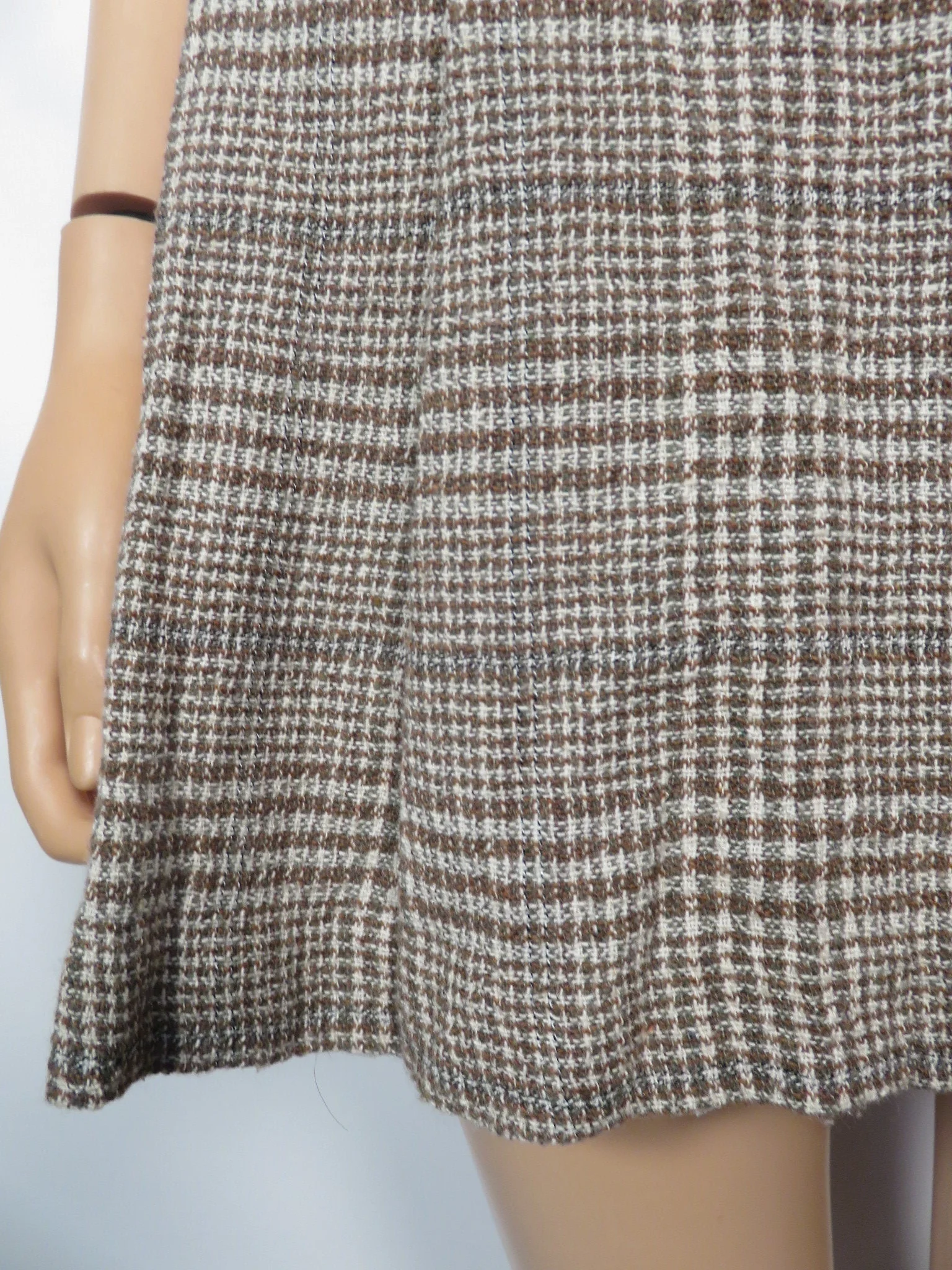 Vintage 90s Brown Plaid Pleated School Girl Mini Skirt by Christina - Image 7