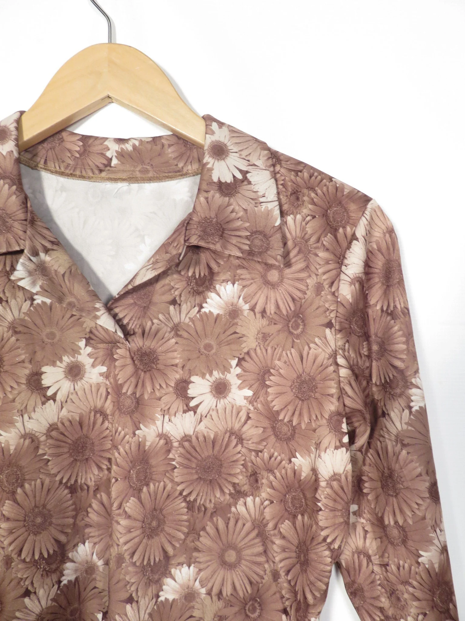 Vintage 90s Does 70s Daisy Print Top Size S - Image 4