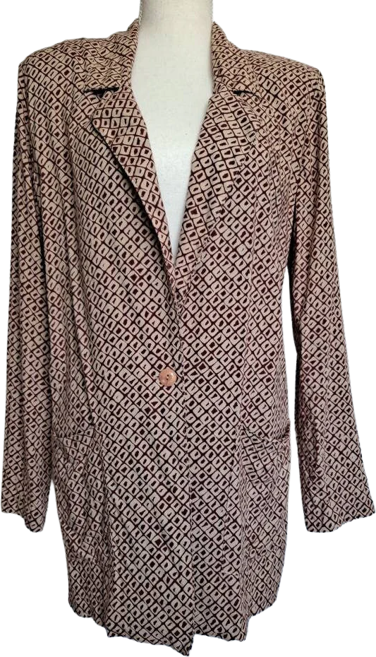 90s Ultra Lightweight Longer Length Rayon Blazer By Essay - Image 3