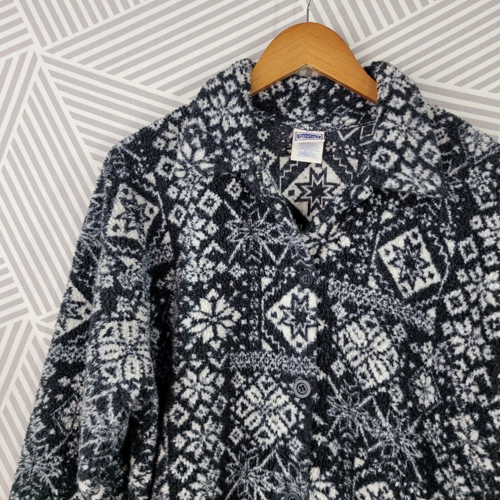 Vintage 90s Fleece Sweatshirt Jacket Coat Size Medium Warm Snowflake Full Zip by Essentials - Image 4