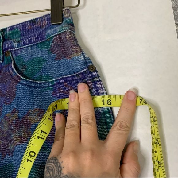 Vintage 90s Floral Tapered Waist Jeans Small by St Tropez - Image 9