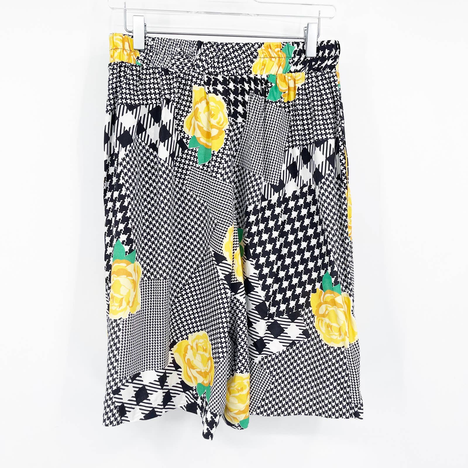 Vintage 90s High Waist Shorts by Jeffrey & Dara - Image 6