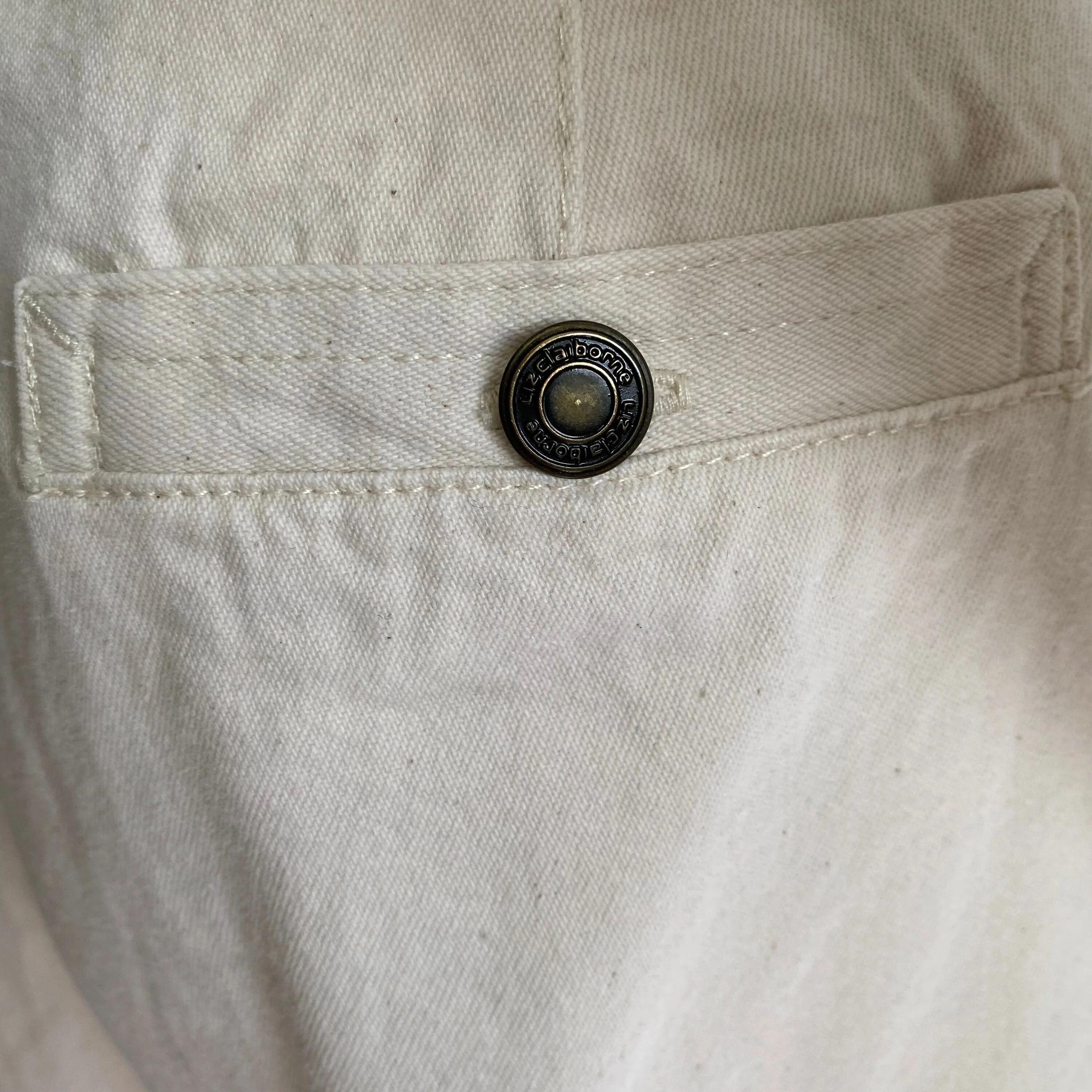 Vintage 90s Lizwear Oatmeal Cotton Pleated Mom Shorts by Liz Claiborne - Image 5