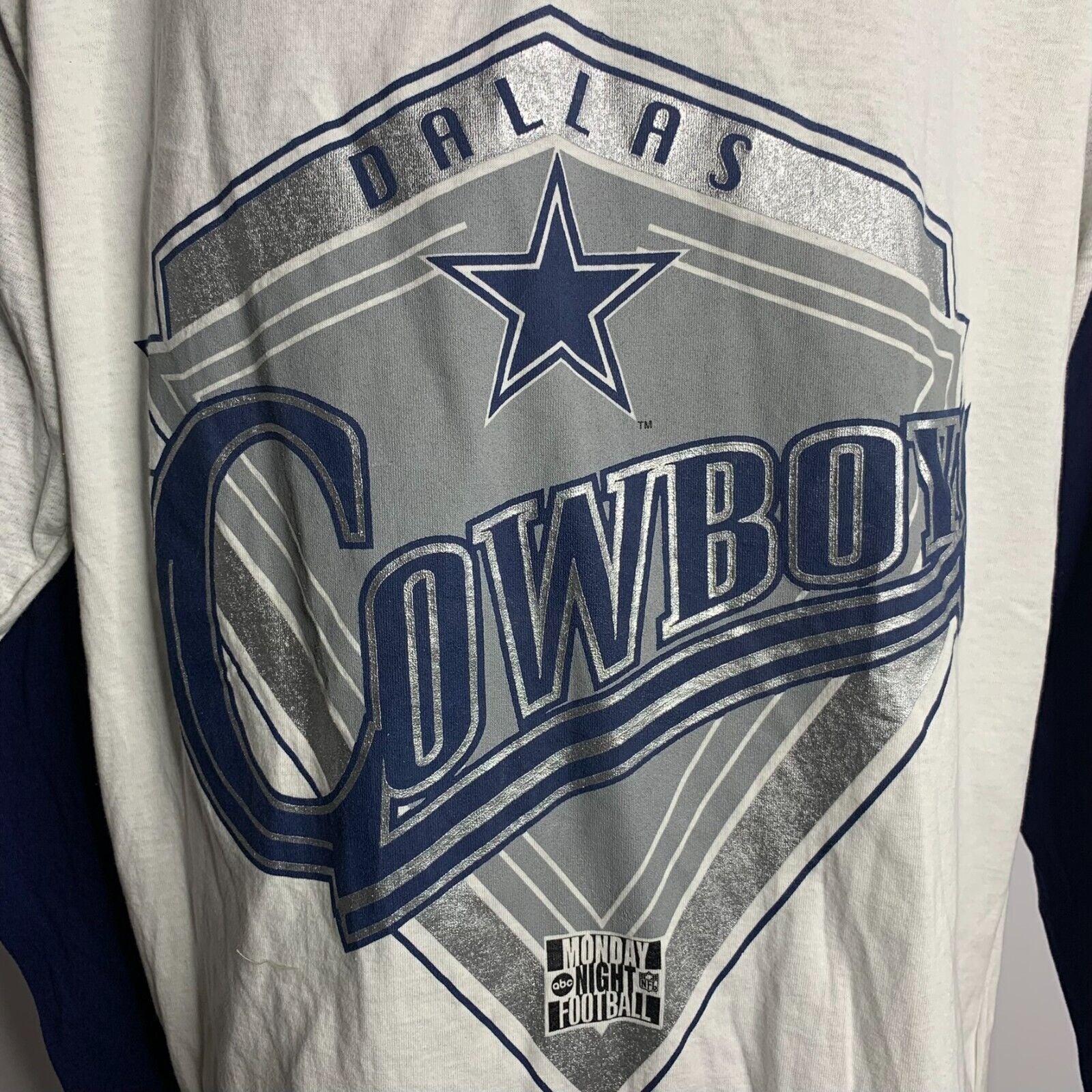 Vintage 90s Mens Dallas Cowboys T-Shirt Xl White Long Sleeve Football V-Neck by NFL - Image 4