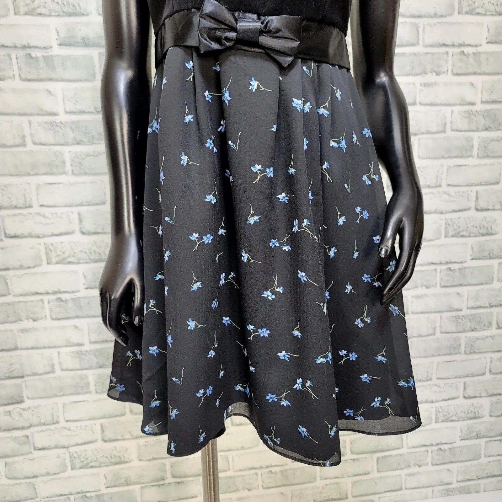 90s Black Velvet Babydoll Chiffon Floral Dress By Paris Blues - Image 5