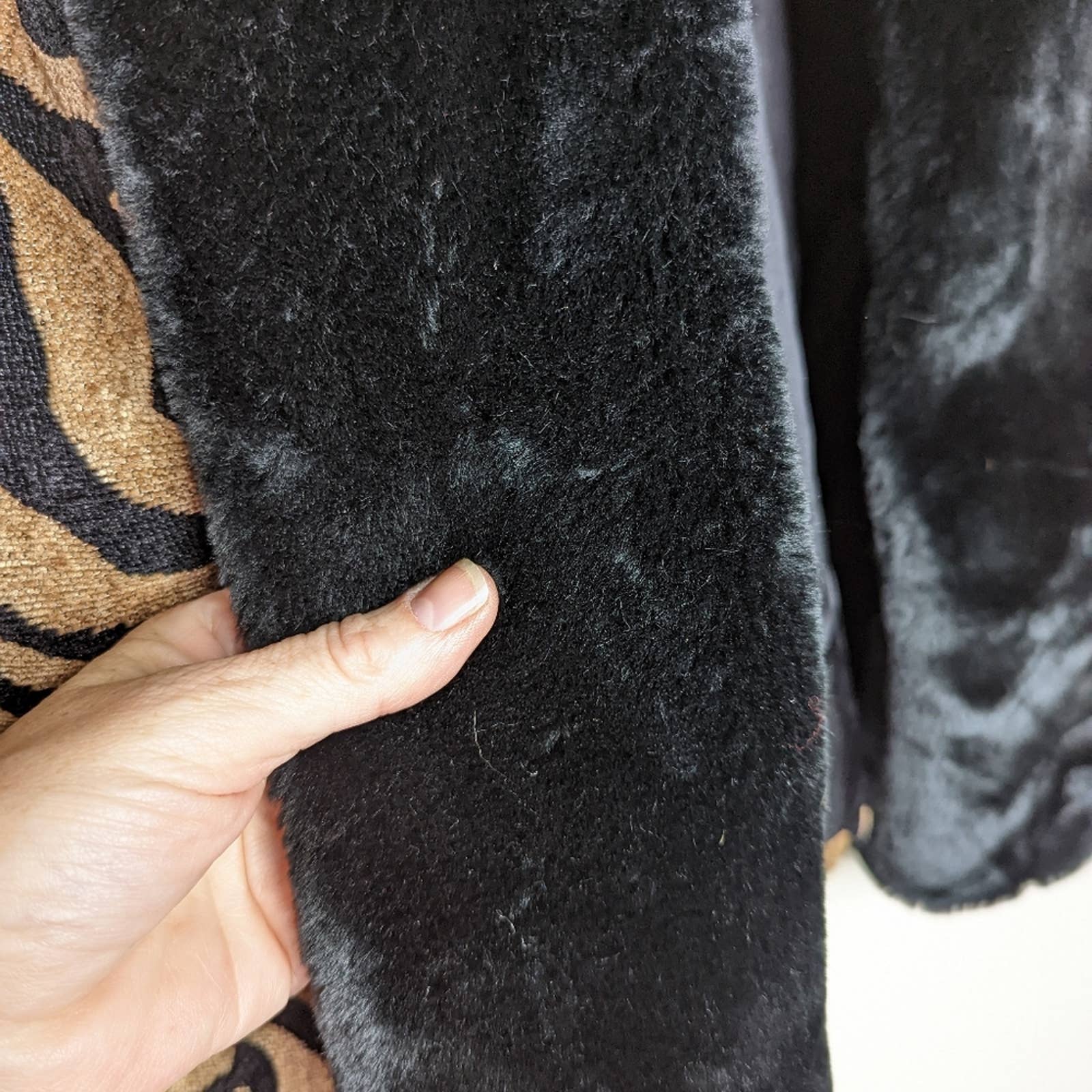 Vintage 90s Tiger Print Tapestry Faux Fur Trim Coat - Image 7