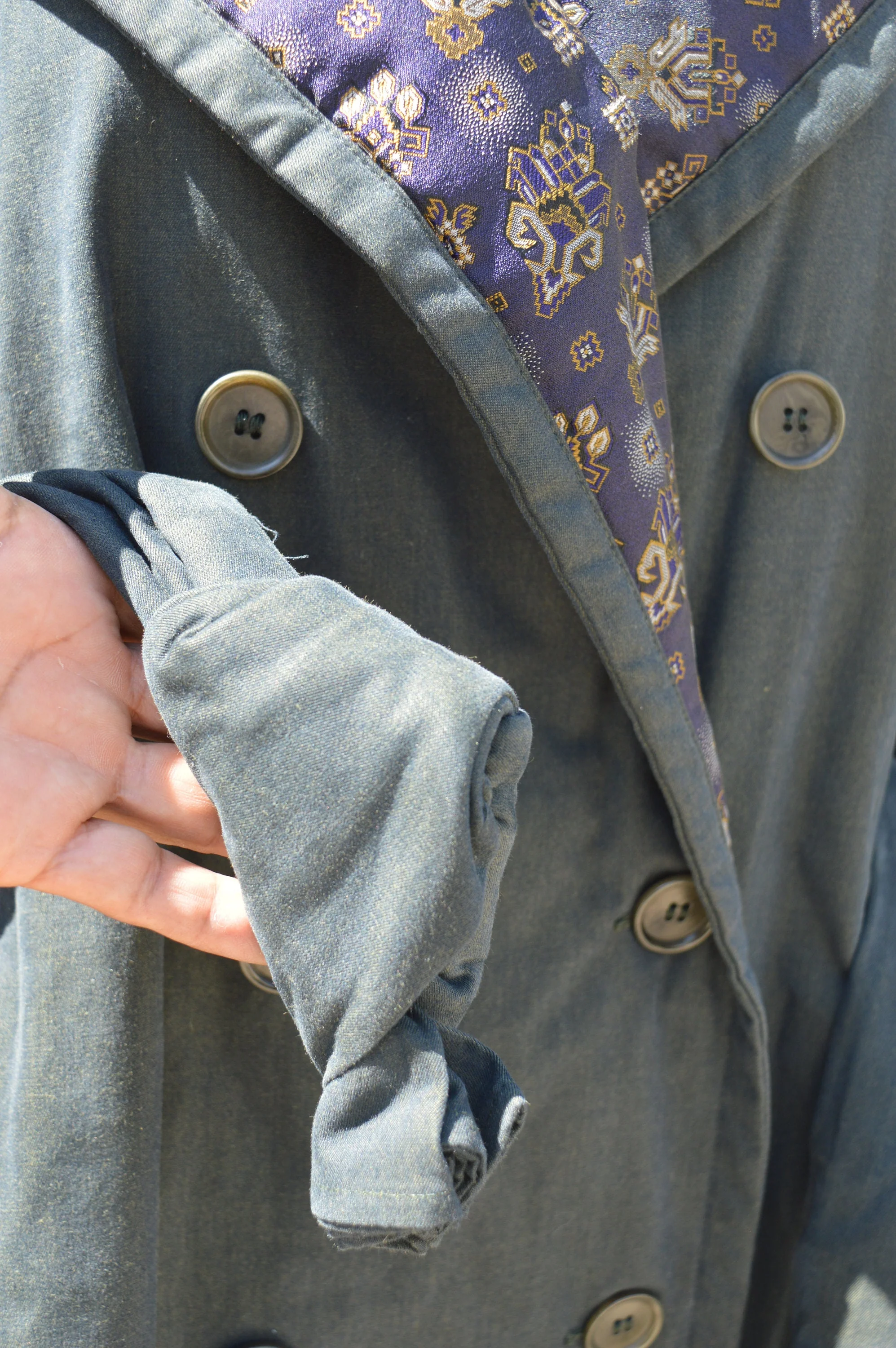 Vintage 90s Trenchcoat Coat Rain Coat Size 42 Double Breasted Sharkskin 1993 Coat by Romeo Gigli - Image 4