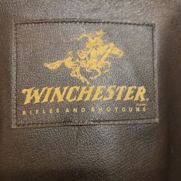 Vintage 90s Winchester Brown Leather Car Coat with Rifles and Shotguns Patches by Winchester - Image 8