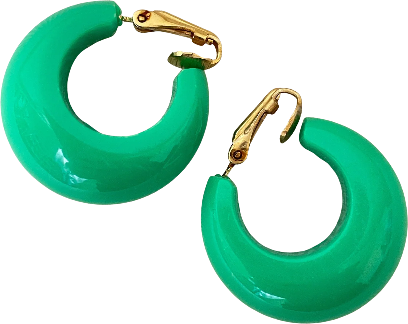 Vintage Acrylic Green Hoop Clip-Ons Retro Earrings Vintage Jewelry, Plastic Green Earrings