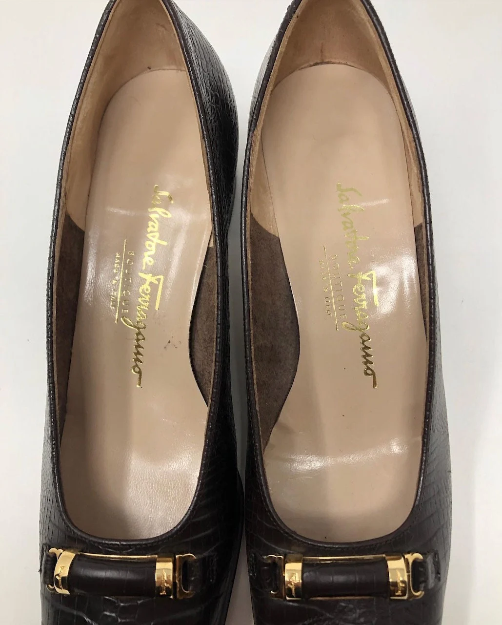 Vintage Alligator Heels Sz 9 3a by Salvatore Ferragamo - Image 3