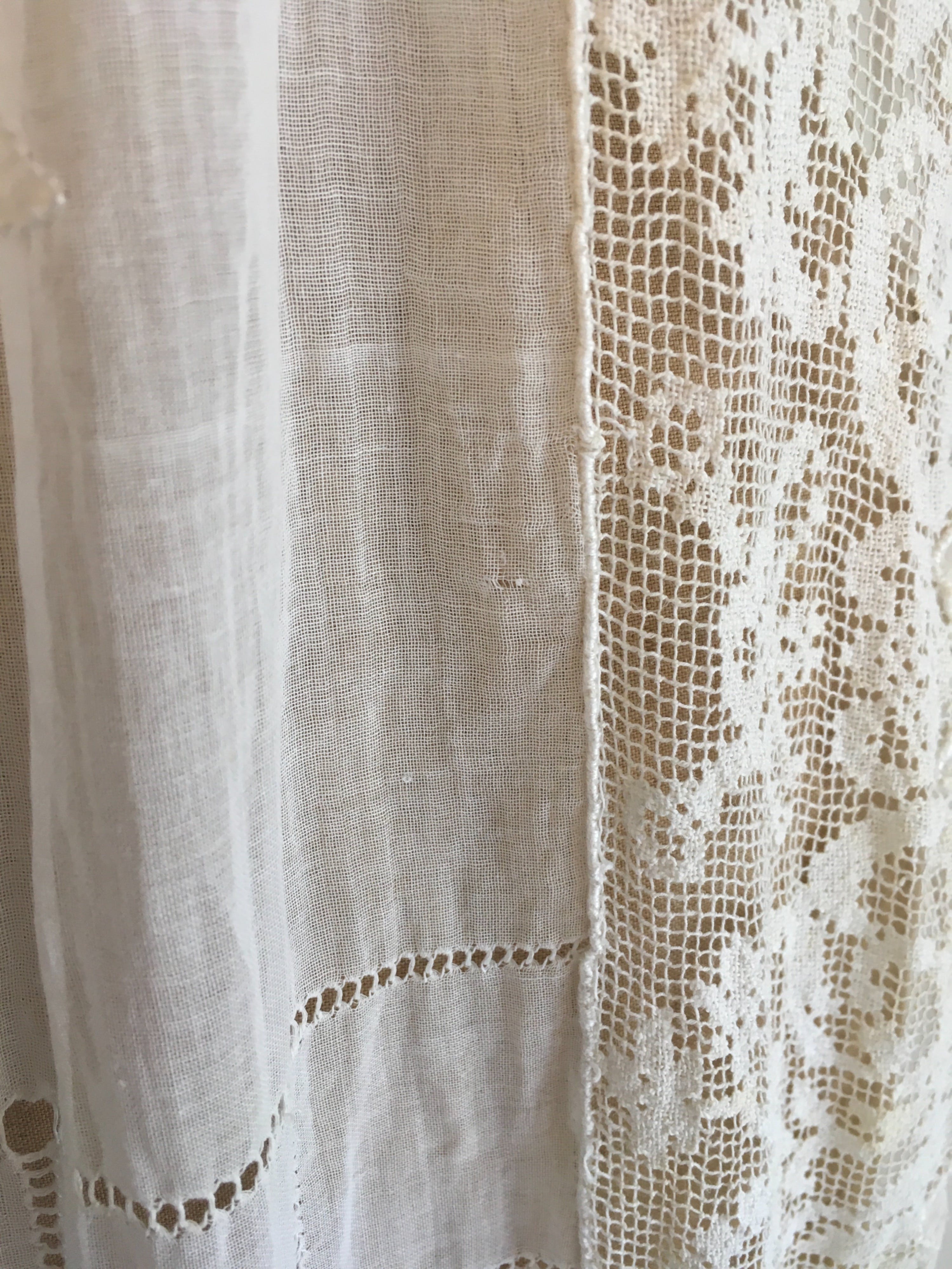 20's Antique White Lace Applique Dress - Image 6