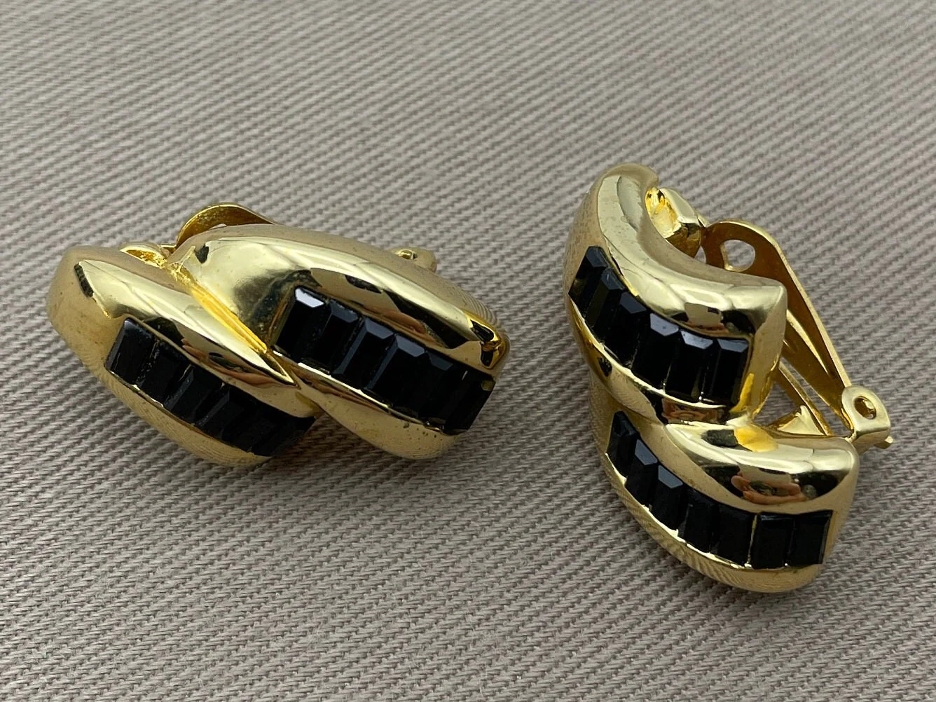 Vintage Art Deco Italian Signed Clip-On Statement Earrings by Replica - Image 4