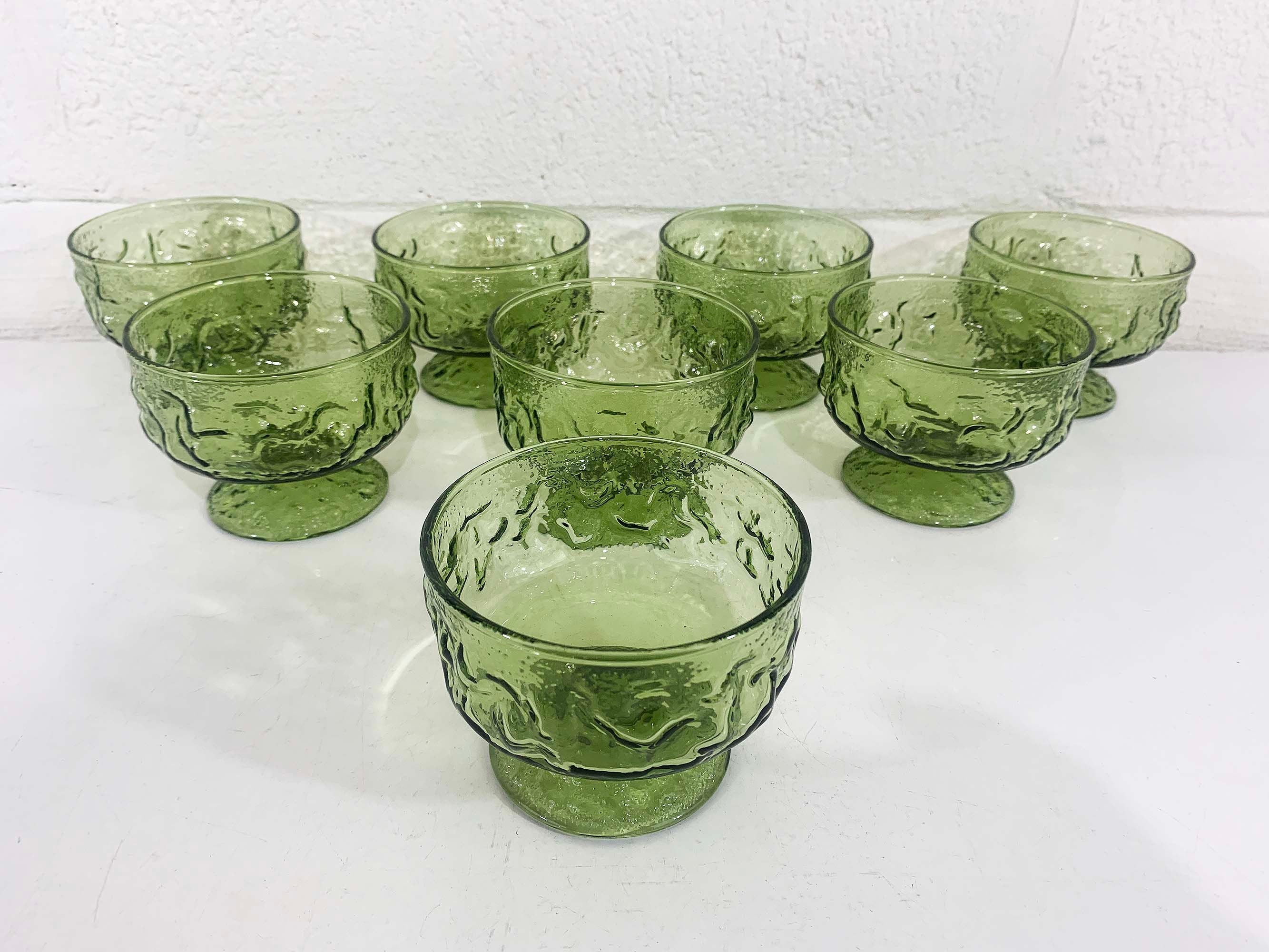 Vintage Avocado Green Anchor Hocking Lido Milano Crinkle Glass Glasses Set of 8 Pedestal Textured Champagne Coupe Sherbet 70s - Image 5