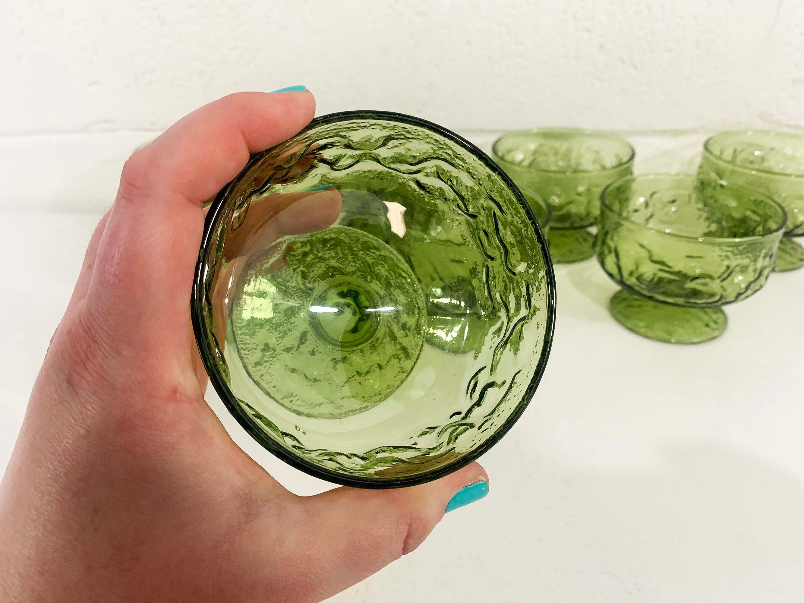Vintage Avocado Green Anchor Hocking Lido Milano Crinkle Glass Glasses Set of 8 Pedestal Textured Champagne Coupe Sherbet 70s - Image 7