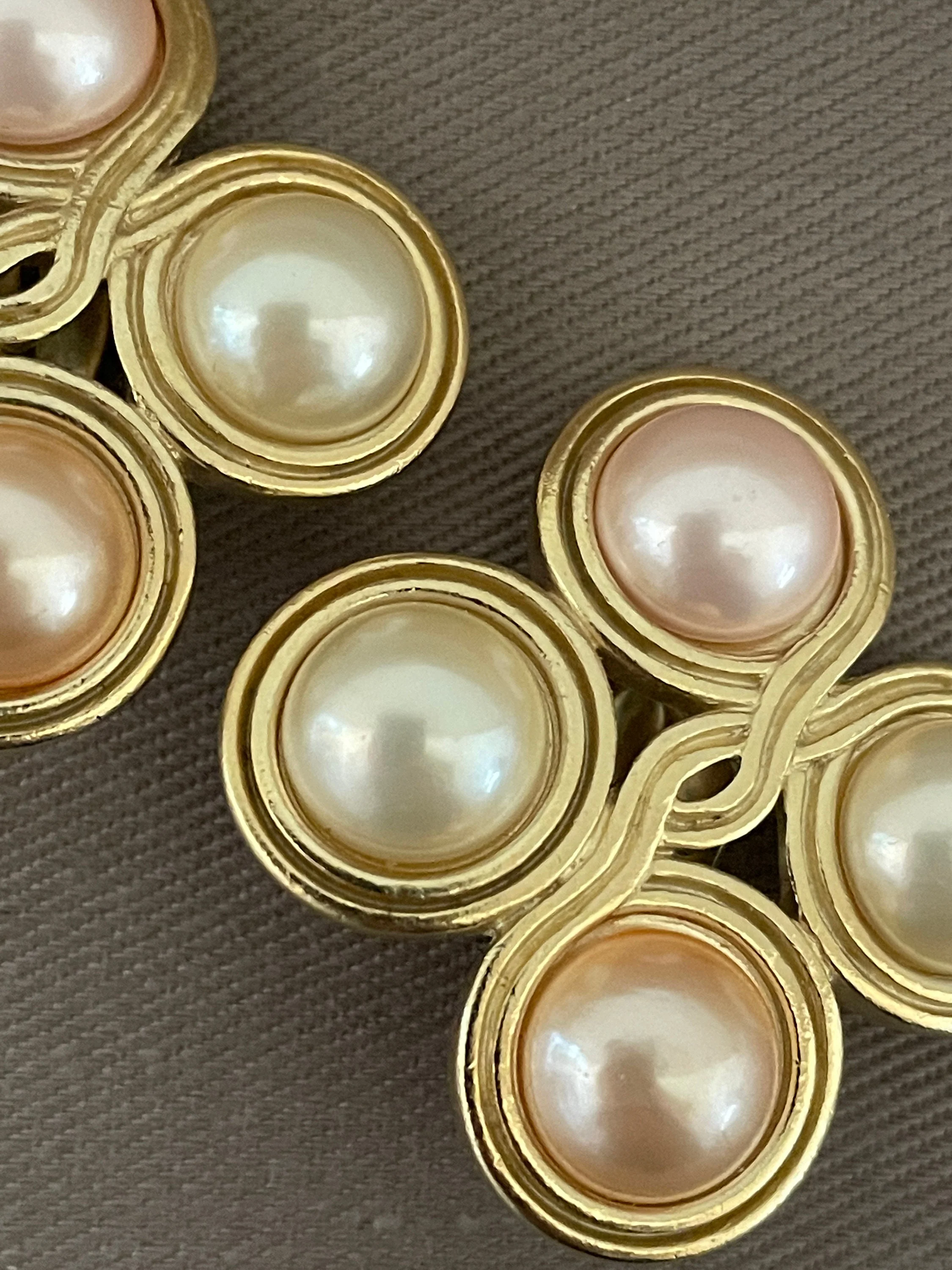 Vintage Baroque Signed Pearl Clip On Statement Earrings by Trifari - Image 5