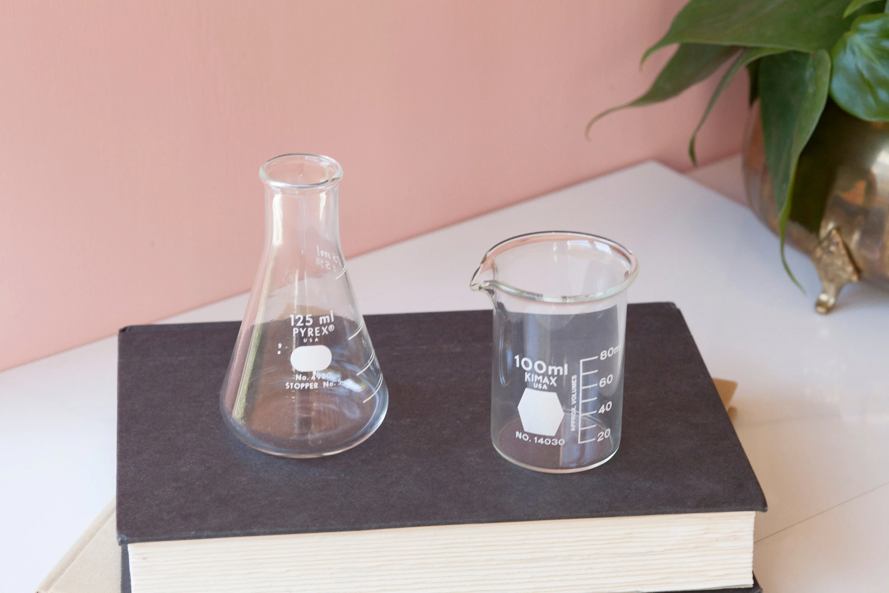 Vintage Beaker and Flask Pair of Two Mismatched - Image 3