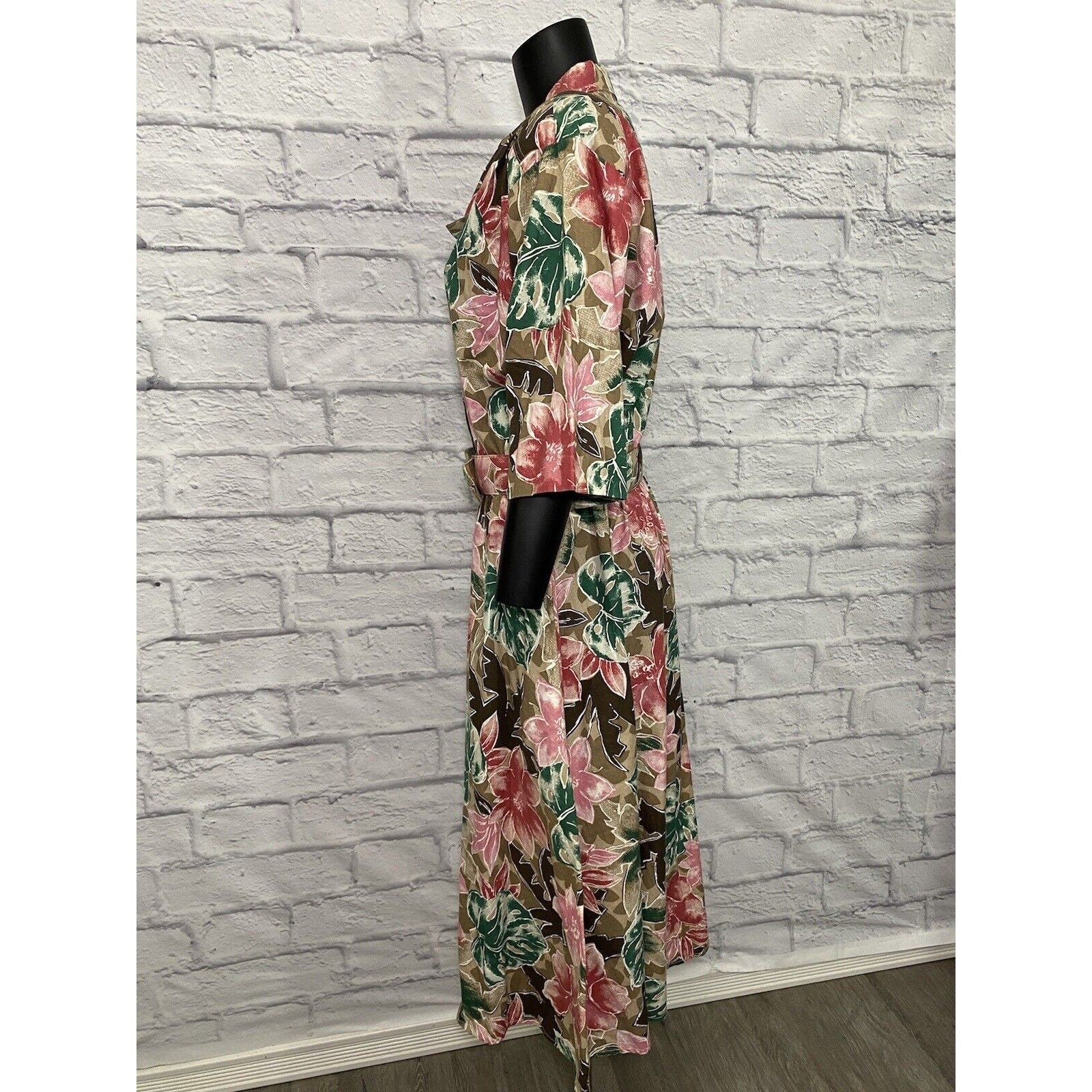 80s/90s Vintage Belted Floral Shirt Dress Secretary Church Tropical Collared Mid By Caliche - Image 4