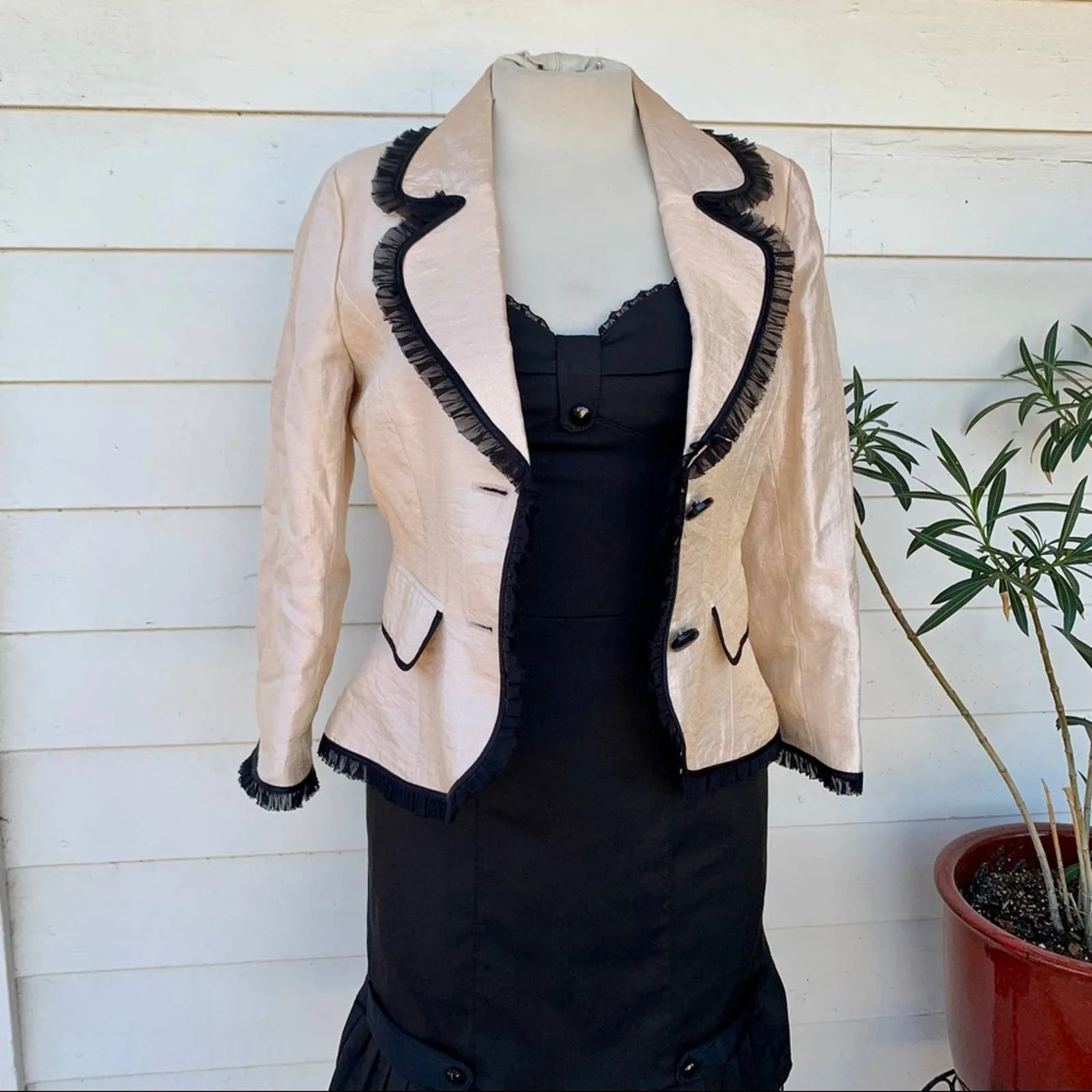Vintage Betsey Johnson 90s 00s Pink Lace Glitter Metallic Blazer Jacket Top by Betsey Johnson - Image 6