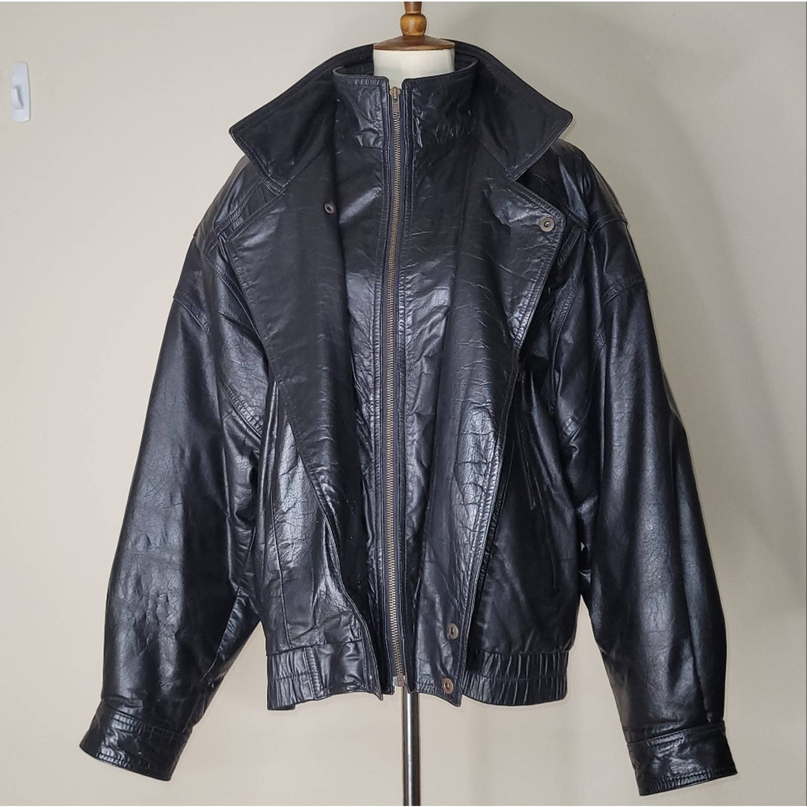 Vintage Black Full-Zip Leather Jacket - Large by American Armor - Image 12