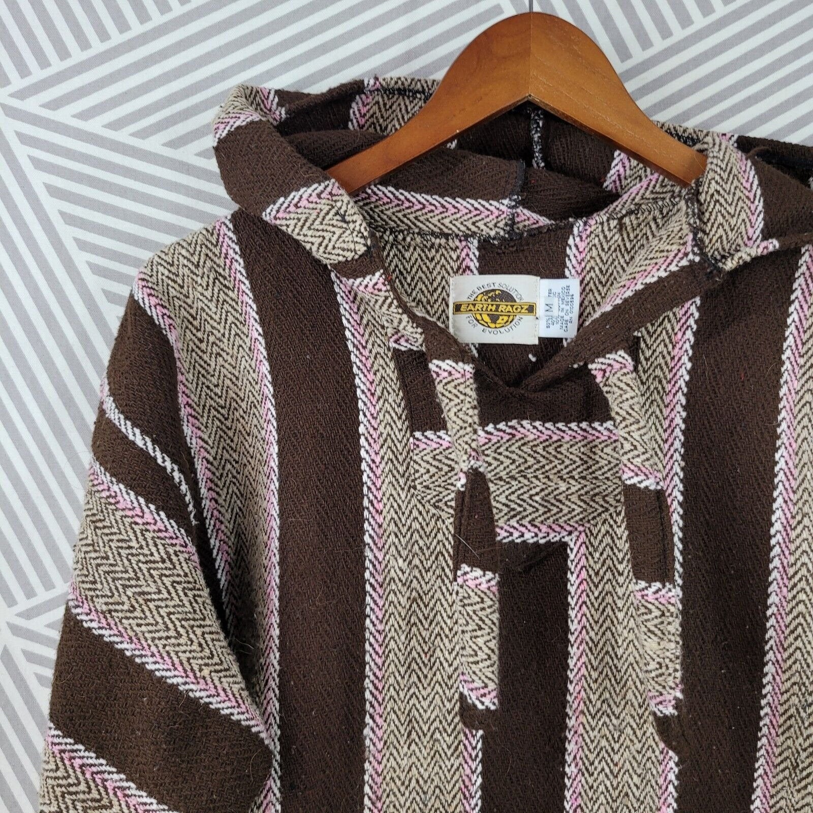 Vintage Blanket Hoodie Baja Pullover Men Medium Jacket by Earth Ragz - Image 3