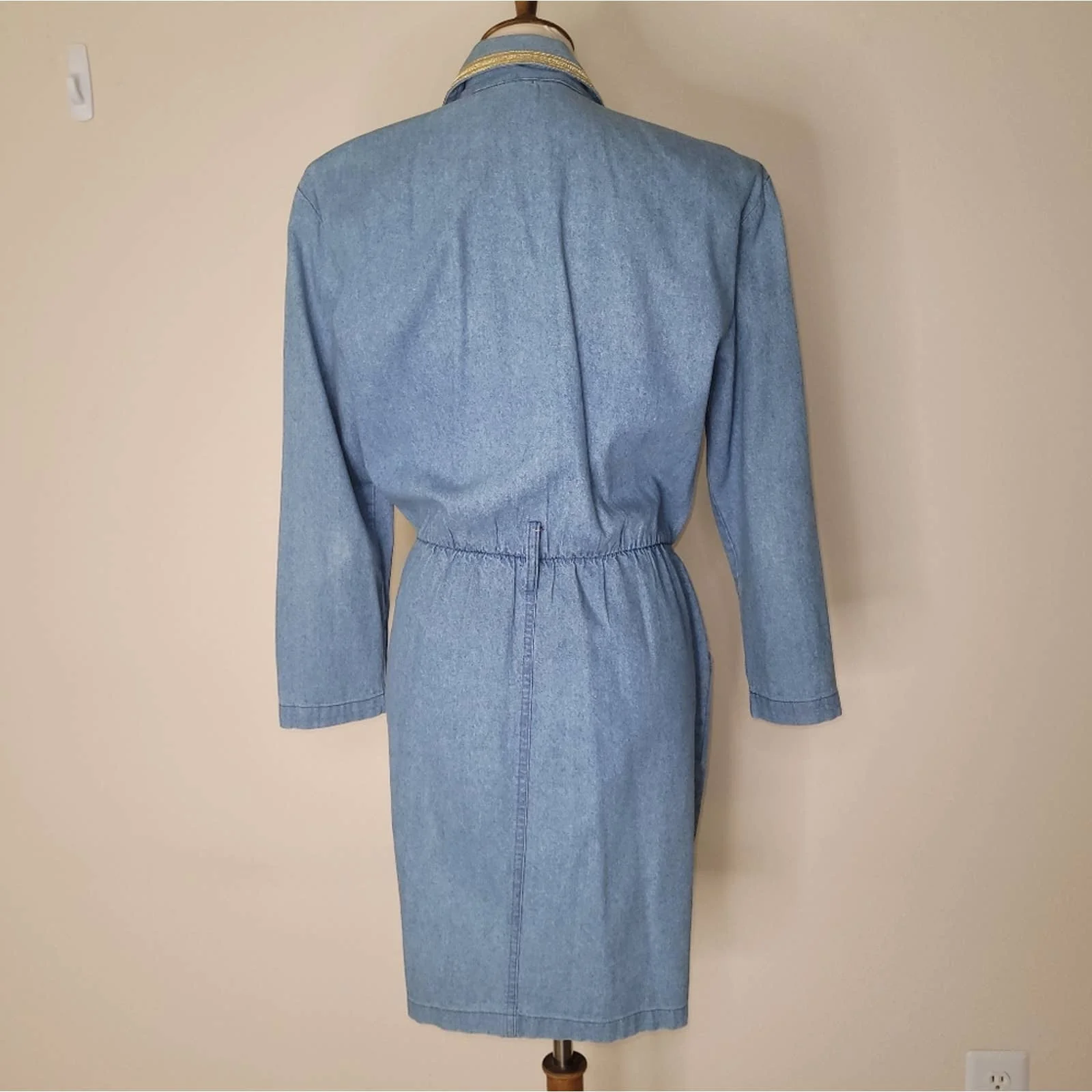 Vintage Blue Denim Long-Sleeved Collared Dress with Gold Trim - Image 2