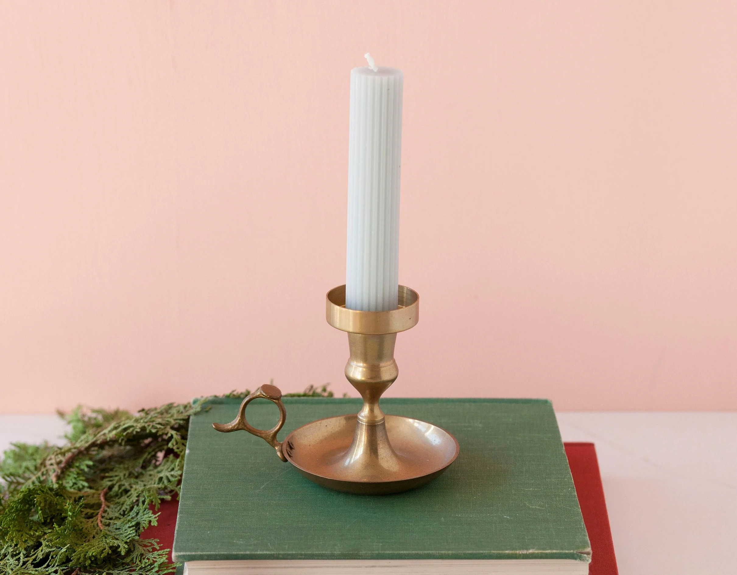 Vintage Brass Chamberstick Single Old Fashioned Candle Holder with Handle - Image 2